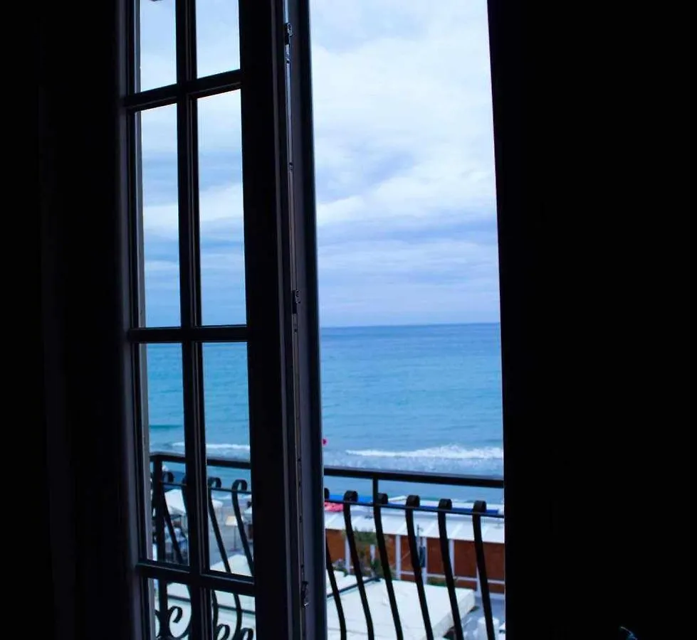 Centralissimo Frontemare Lt0367 Alassio