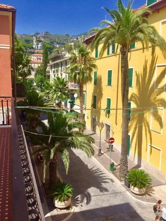 Apartment Centralissimo Frontemare Lt0367 Alassio